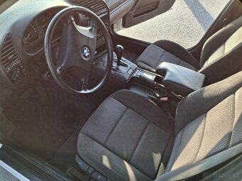 BMW e36 Touring 1.8i - 7