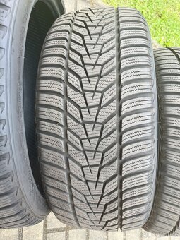 Hankook iCept evo3 225/40/19 zimní - 7