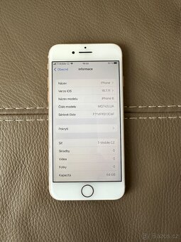 iPhone 8 64Gb - 7