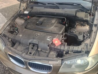 BMW 118 D E87 - 7