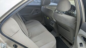 Camry Hybrid - 7