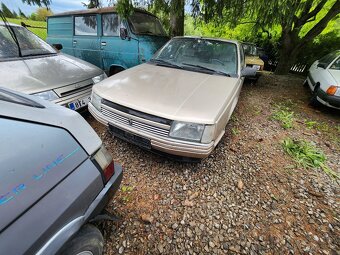 Renault 25 2.1 - 7
