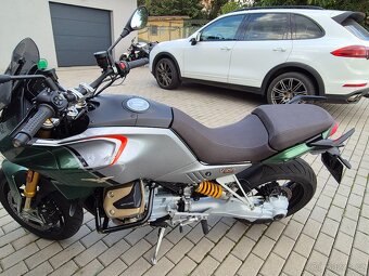 Moto Guzzi Mandello V100S 2023 - 7