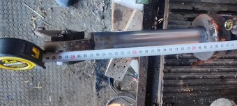 Hydraulická pistnice - 7