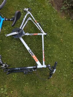 2 jízdní kola FUJI Nevada + KTM Life Track – použité, na díl - 7