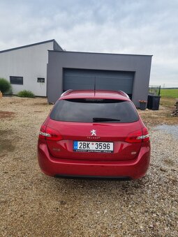 Peugeot 308 sw 1.2 puretech 130k - 7