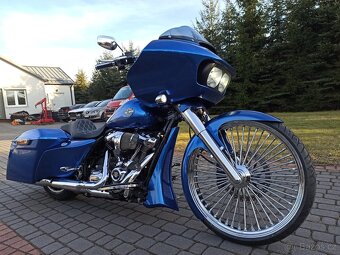 Road Glide Bagger - 7