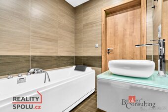 Prodej, byty/2+kk, 56 m2, Sedlecká 1084/33, 36010 Karlovy Va - 7