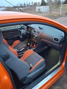 St225 focus - 7