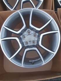 5x112 r19 Original Audi Q3,SQ3-krasny stav - 7