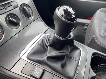 Volkswagen Passat B6 1.6 75 kW – po GO motoru, bez koroze - 7