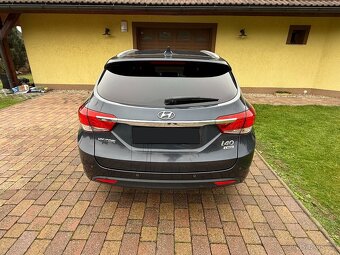 Hyundai i40 1.7crdi, nízký nájezd KM - 7