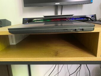Prodám téměř nový a lehký notebook MSI Modern 15 B12M-074XCZ - 7