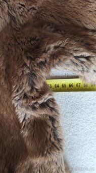 dámský krátký kožich rezavé barvy - 7