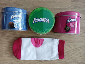 NOVÉ SPODNÍ PRÁDLO a PONOŽKY a PLAVKY CALZEDONIA - 7