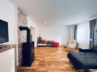 Prodej rodinného domu 3+kk 104 m2, zahrada 618 m2, Hlubočky - 7