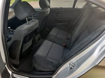 BMW 325i++E90++160KW++MANUÁL++ - 7
