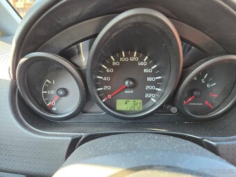 Mitsubishi COLT VI 1.1i 55kw KLIMA - 7