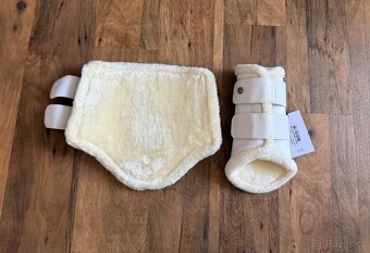 Podsedlova decka Eskadron bila VS - 7