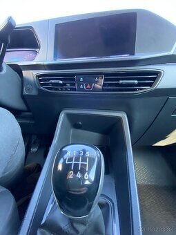 Ideálni auto na všechno? VW Caddy Maxi 2023 je tu - 7