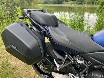 Yamaha Niken GT - 7