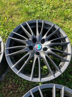 ALU KOLA ALFA ROMEO BRERA 5X110 R17 - 7