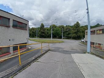 Na prodej krytá spodní garáž 16 m² – Zlín – Příluky - 7