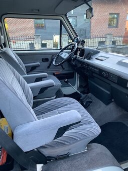 Prodám VW T3 Multivan Hannover Edition 1.6TD.  r.v.1990 - 7