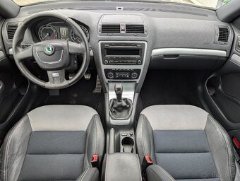 ŠKODA OCTAVIA II RS COMBI 2.0TSi 177kW F.C. JEN 135TKM - 7