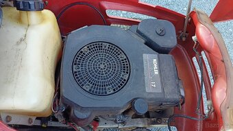 Zahradní traktor MTD - 7