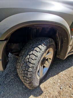 Suzuki Grand Vitara 2.5i V6 4x4 - 7