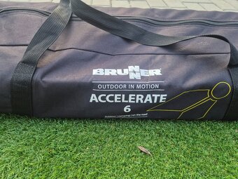 campingový rozkládací stůl Brunner Accelerate 6 - 7