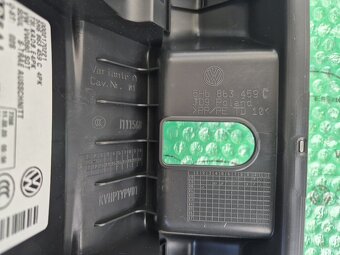 kryt nosiče zámku kufru VW Golf 8 VIII 5H6863459C 4PK - 7
