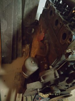 Prodám motor Zetor 62 01 - 7