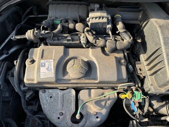 Díly z vozu Peugeot 207 1.4 kfv - 7