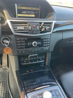 Mercedes-Benz E-Klasse W212/S212 350 CDI 4Matic, automat - 7