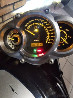 Harley Davidson Vroad Muscle - 7