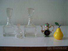 Starší věci do kuchyně, nůž, pekáče, dřevěný váleček atd. - 7