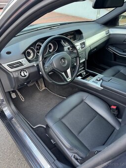 Mercedes Benz E350 4 matic - 7