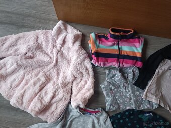 Velký balík oblečení velikost 3 až 4 roky - 7
