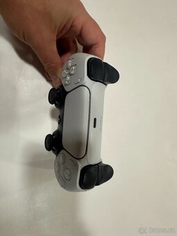 Playststion 5 (PS5) - jako nový - 7