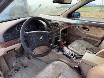 BMW e39 528iA-Díly - 7