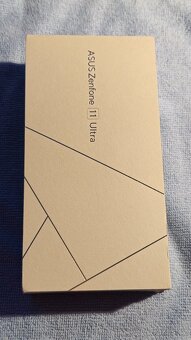ASUS Zenfone 11 Ultra 12GB/256GB - 7
