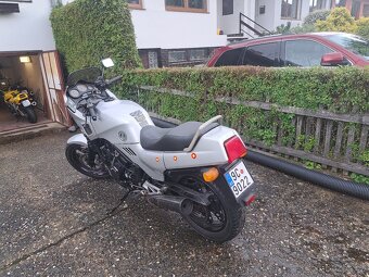 Honda VF 1000F - 7