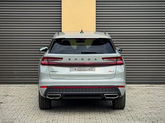 Škoda Kodiaq RS/SKLADEM/7míst/webasto/36km/DPH/pano/tažné - 7