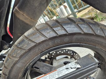 Suzuki V-Strom DL 650 - 7