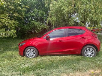 Mazda 2 - 7