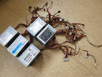 7x Zdroj 400, 350 a 280w do PC. - Všechny za 500kč. - 7