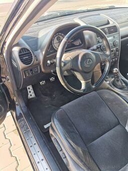 Lexus is200 - 7