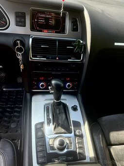 Audi Q7 - 7